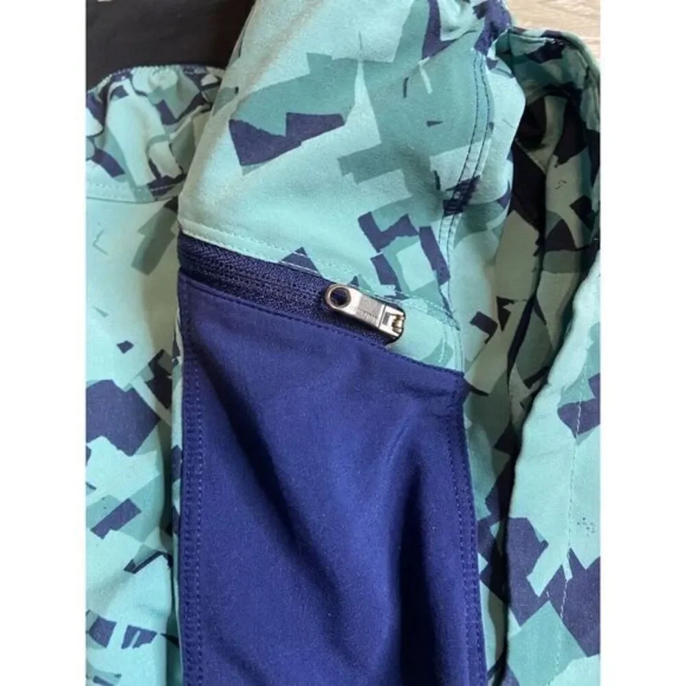 Lululemon THE Short Mens Large‎ Blue Digital Camo Active Workout Athleisure Gym